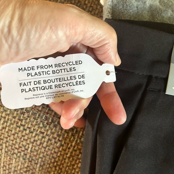 NWT Haggar Black Dress Pants. Size 38. - Picture 7 of 8